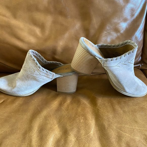 EURO SOFT Suede Mules Size 9 - Picture 3 of 3